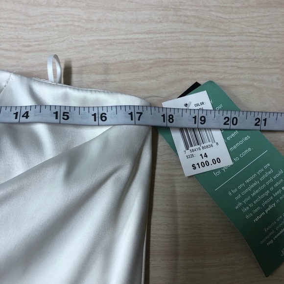 Signature by Sangria Off White Strapless Evening Dress Size 14 NWT - Picture 4 of 5